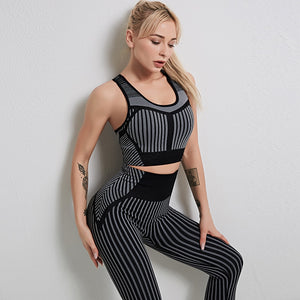 Strip Seamless Women Yoga Tracksuits