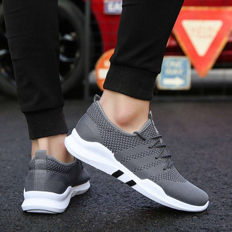 Men Sneakers Breathable Gym Shoes