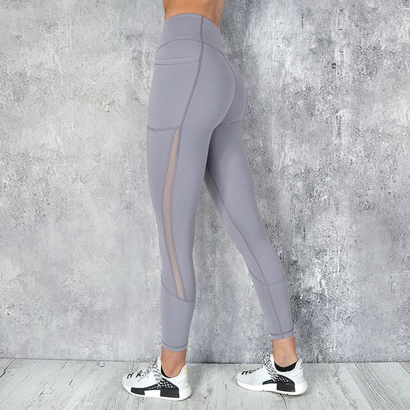 Women Yoga Sport Leggings with Phone Pocket